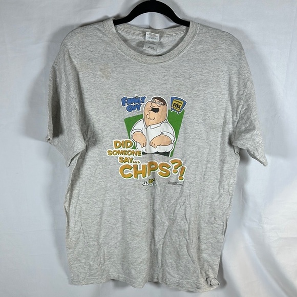 Family Guy Gray T-Shirt - Picture 1 of 4